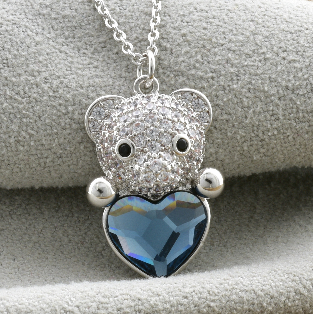 Колье с кристаллами Swarovski 87069 длина 39 + 6 см ширина 1 мм цвет монтана позолота Белое Золото
Колье с кристаллами Swarovski 87069 длина 39 + 6 см ширина 1 мм цвет монтана позолота Белое Золото