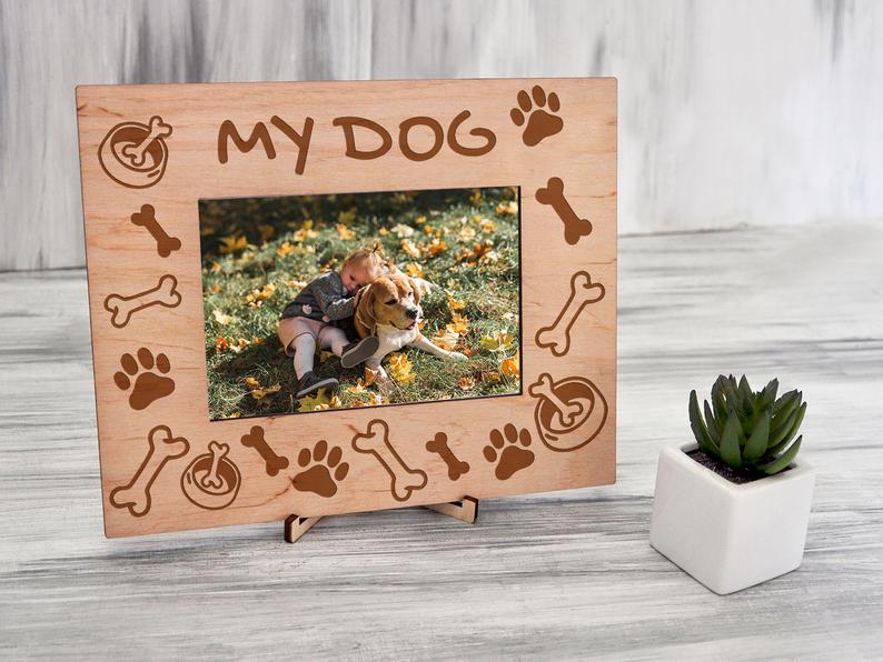 Фоторамка из натурального дерева с гравировкой "My Dog" 13х18, горизонтальная, Светлое дерево, WOODPRESENT
Фоторамка из натурального дерева с гравировкой "My Dog" 13х18, горизонтальная, Светлое дерево, WOODPRESENT