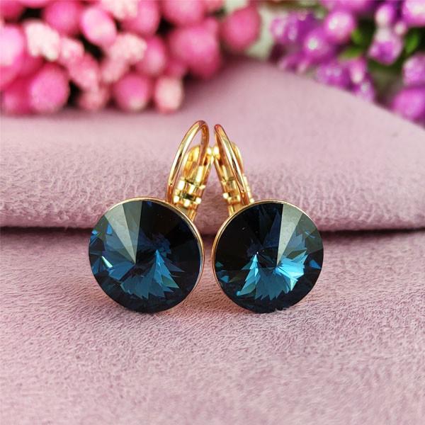 Серьги SWAROVSKI Темный синий медицинское золото позолота 18К французский замок А/В 7-0147
Серьги SWAROVSKI Темный синий медицинское золото позолота 18К французский замок А/В 7-0147