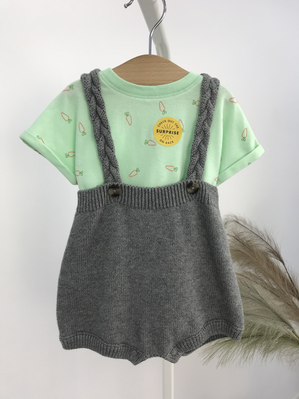 Детский костюм Cat & Jack трикотажный комбинезон + боди 0-3M 62-68 Салатовый с серым 74/68147
Детский костюм Cat & Jack трикотажный комбинезон + боди 0-3M 62-68 Салатовый с серым 74/68147