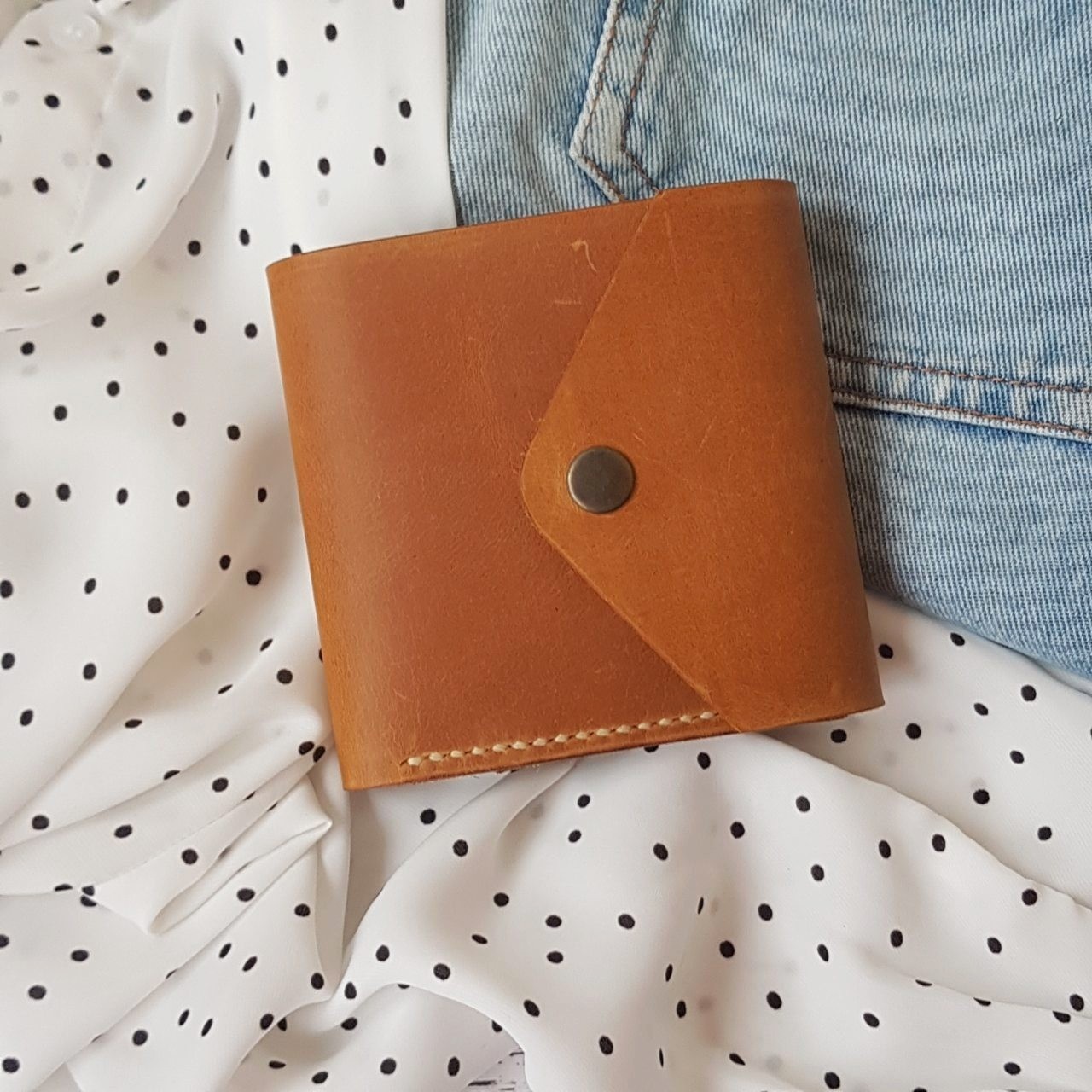 Кошелёк Stedley leather 10105 Охра
Кошелёк Stedley leather 10105 Охра