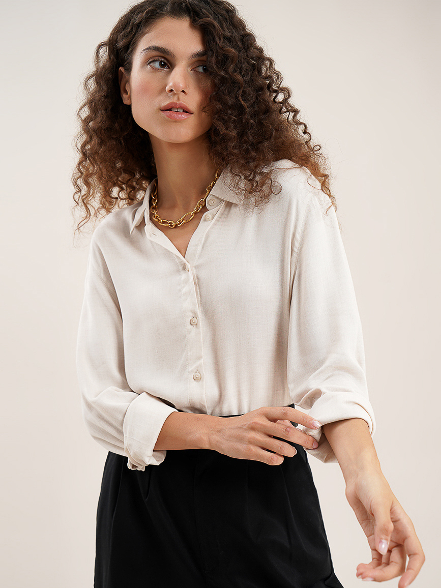 Рубашка O'STIN Casual QJML68Q86E Бледно-бежевая, Рубашка O'STIN Casual QJML68Q86E XS Бледно-бежевая
Рубашка O'STIN Casual QJML68Q86E Бледно-бежевая, Рубашка O'STIN Casual QJML68Q86E XS Бледно-бежевая