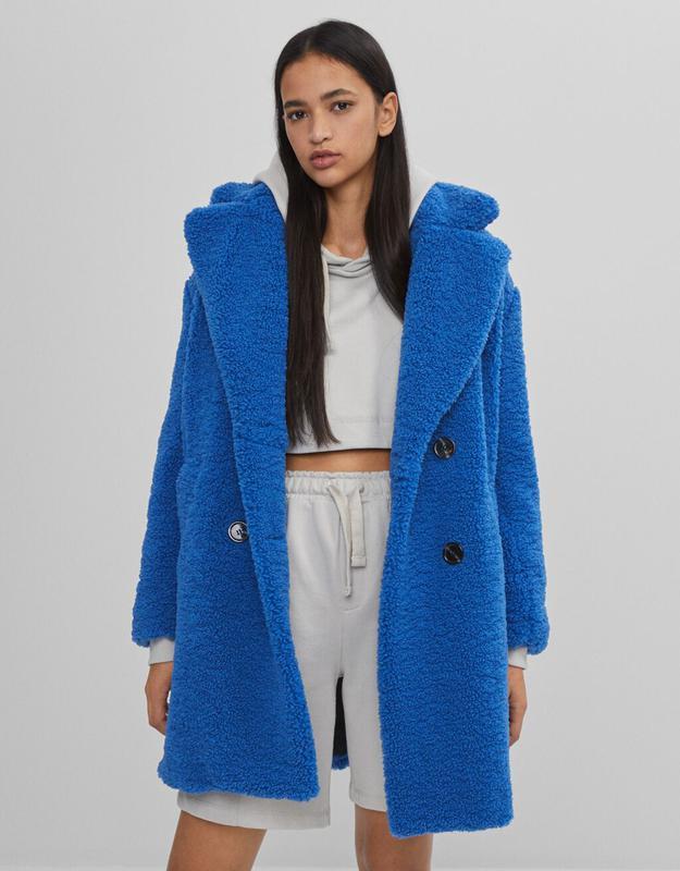 Пальто Bershka тедди под овчину XS-S синее (6428/407/429)
Пальто Bershka тедди под овчину XS-S синее (6428/407/429)