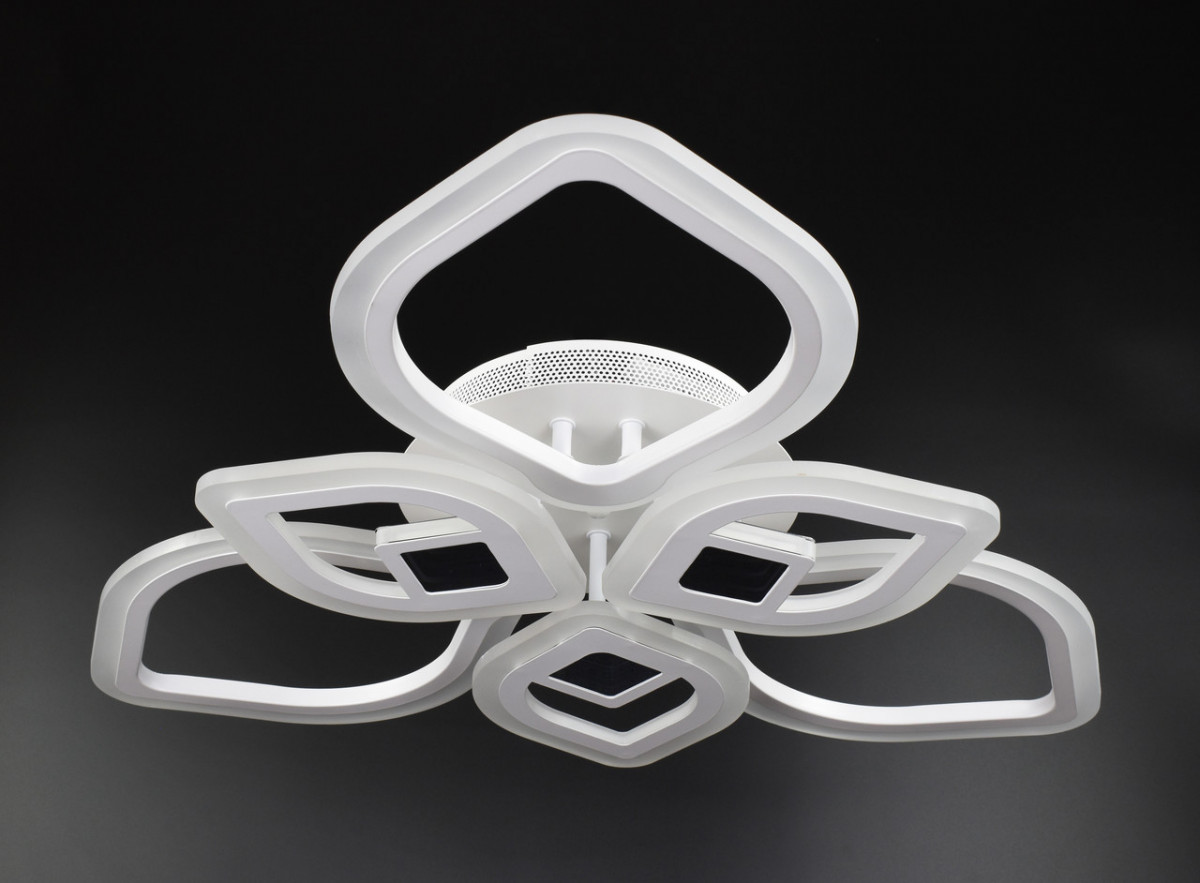 Люстра Sunnysky потолочная Led с пультом Белый 10х60х60 см YR-A2721/3+3-3D-wh-YV
Люстра Sunnysky потолочная Led с пультом Белый 10х60х60 см YR-A2721/3+3-3D-wh-YV