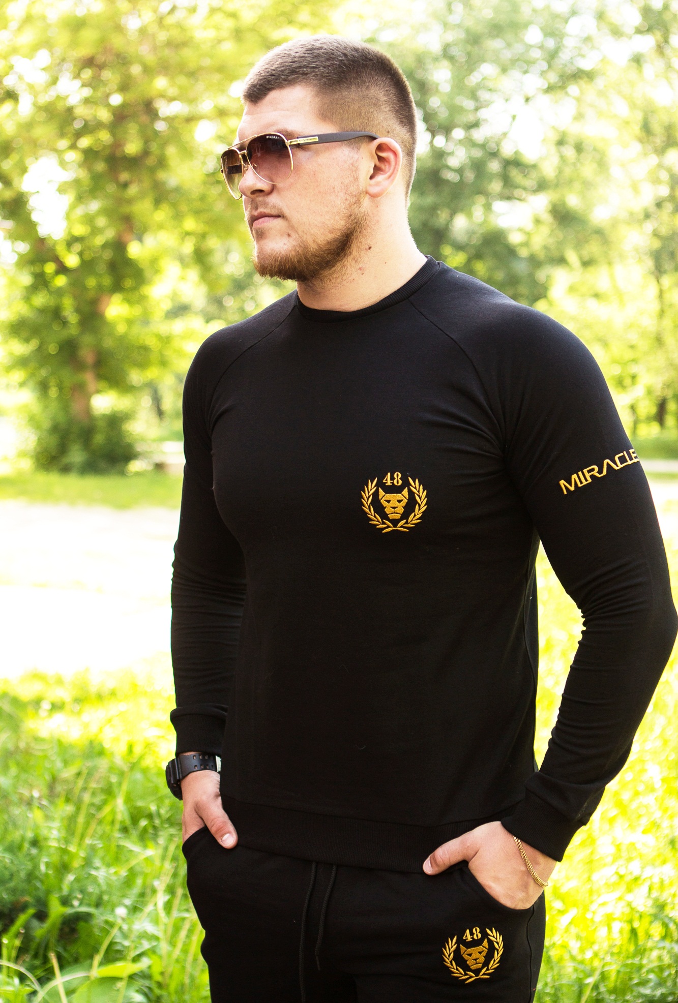 Свитшот Miracle Gold черный (S03) limited edition, Свитшот Miracle Gold M черный (S03) limited edition
Свитшот Miracle Gold черный (S03) limited edition, Свитшот Miracle Gold M черный (S03) limited edition