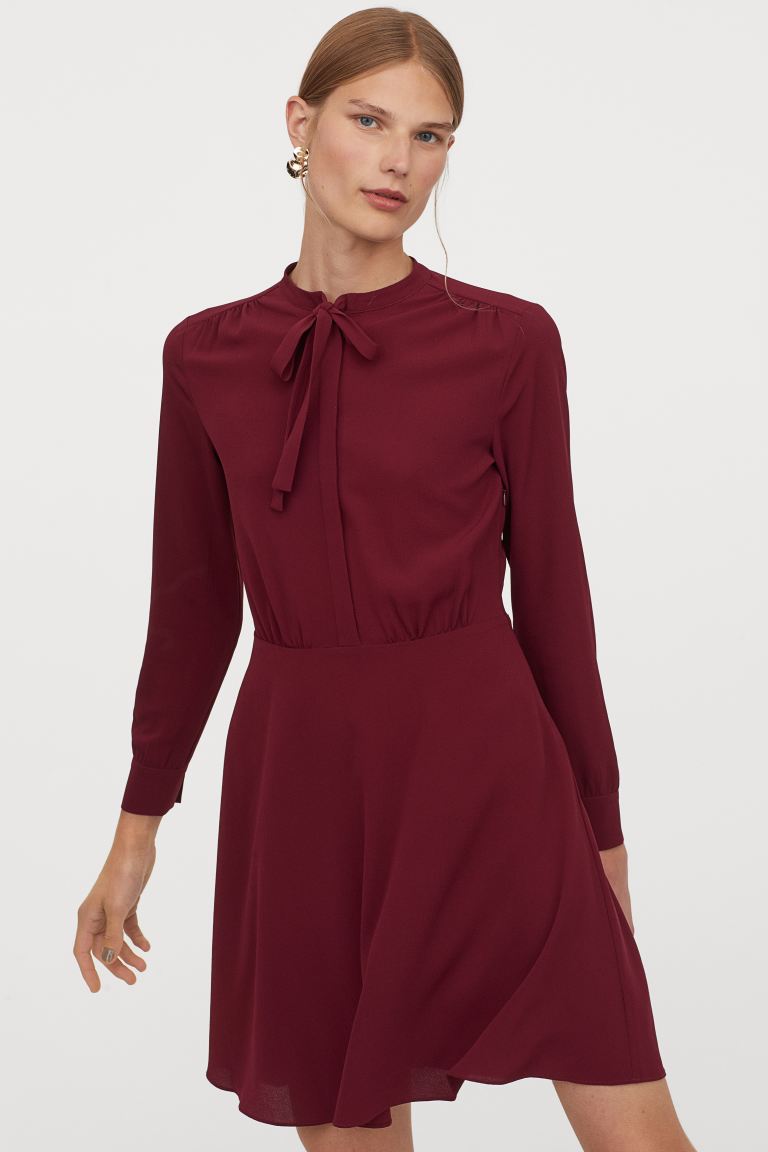Креповое платье с бантом H and M Темно-красный, Креповое платье с бантом H and M 34 Темно-красный
Креповое платье с бантом H and M Темно-красный, Креповое платье с бантом H and M 34 Темно-красный