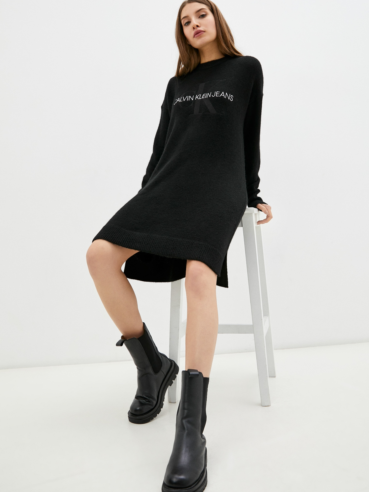 Платье Calvin Klein Jeans J20J216740-BEH Черное, Платье Calvin Klein Jeans J20J216740-BEH XS Черное
Платье Calvin Klein Jeans J20J216740-BEH Черное, Платье Calvin Klein Jeans J20J216740-BEH XS Черное