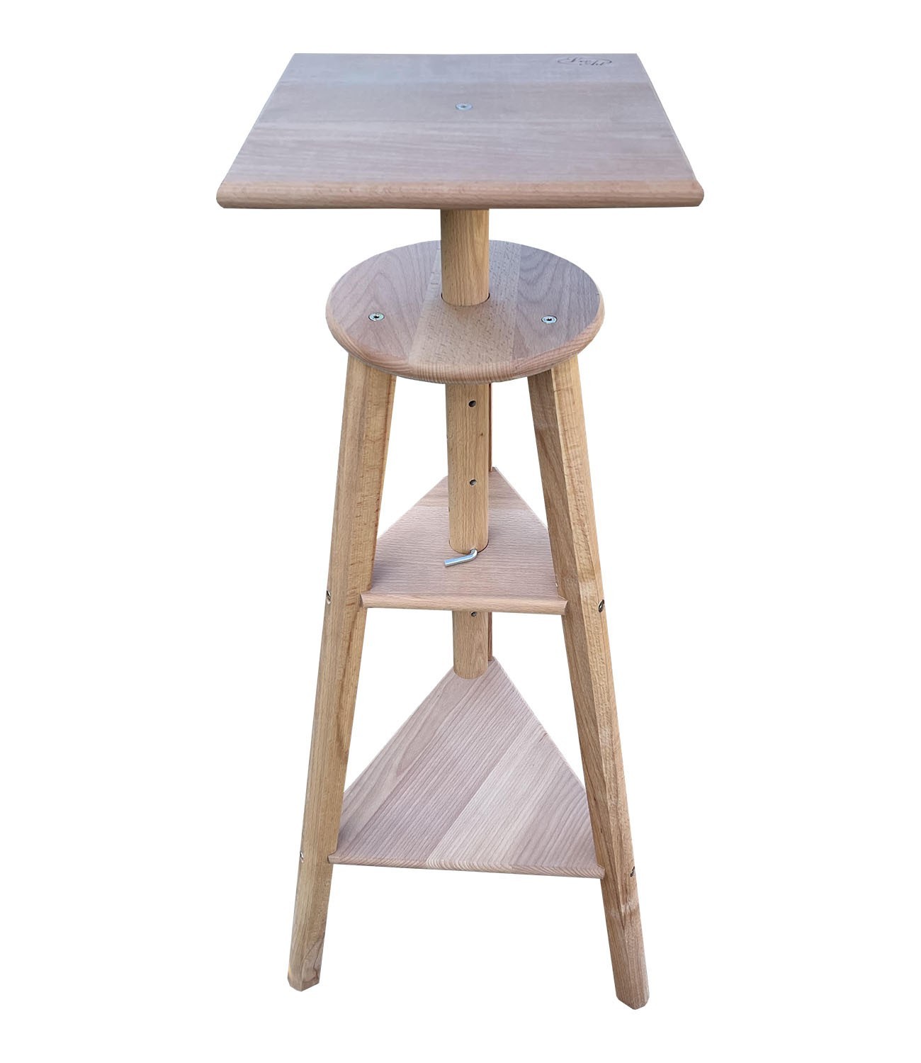 Скульптор LeoArt, С1
Скульптор LeoArt, С1