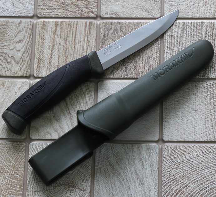 Туристический нож для охоты и рыбалки Morakniv Companion MG (S) Olive (11827)
Туристический нож для охоты и рыбалки Morakniv Companion MG (S) Olive (11827)
