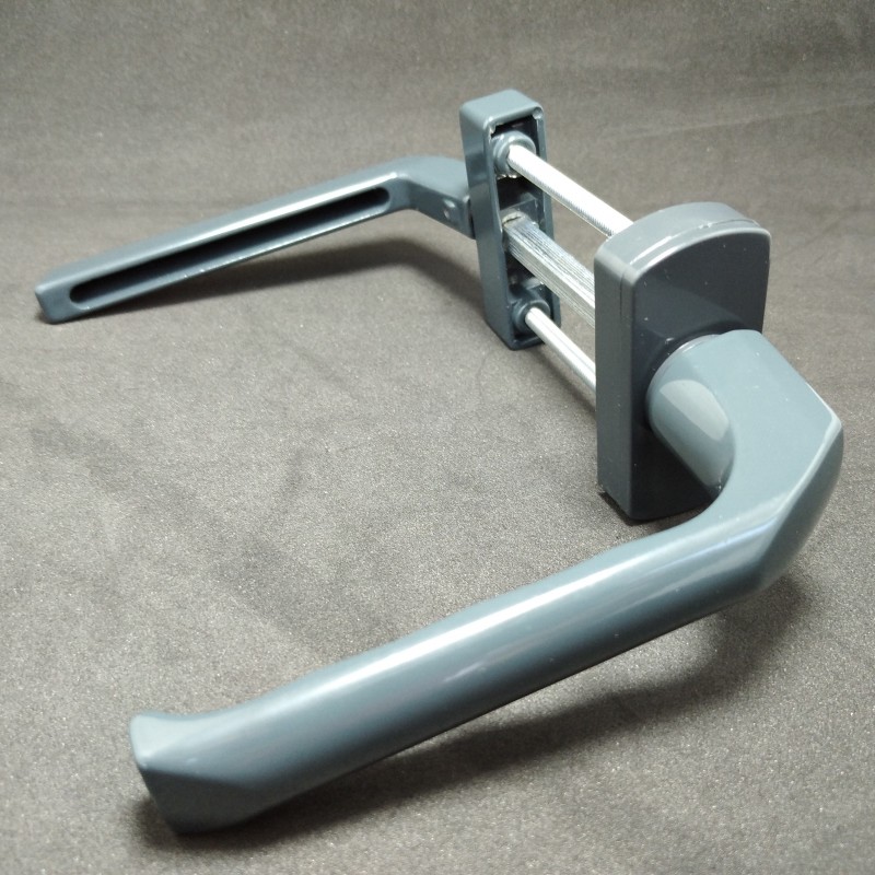 Ручка Medos балконна двостороння різно-широка, для металопластикових дверей гриф (антрацит)
Ручка Medos балконна двостороння різно-широка, для металопластикових дверей гриф (антрацит)