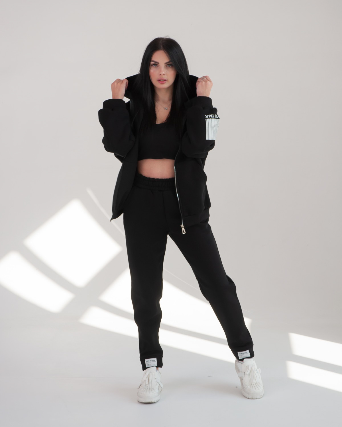 Теплый спортивный костюм на змейке Just Style Черный, Теплый спортивный костюм на змейке Just Style Черный 42-44
Теплый спортивный костюм на змейке Just Style Черный, Теплый спортивный костюм на змейке Just Style Черный 42-44