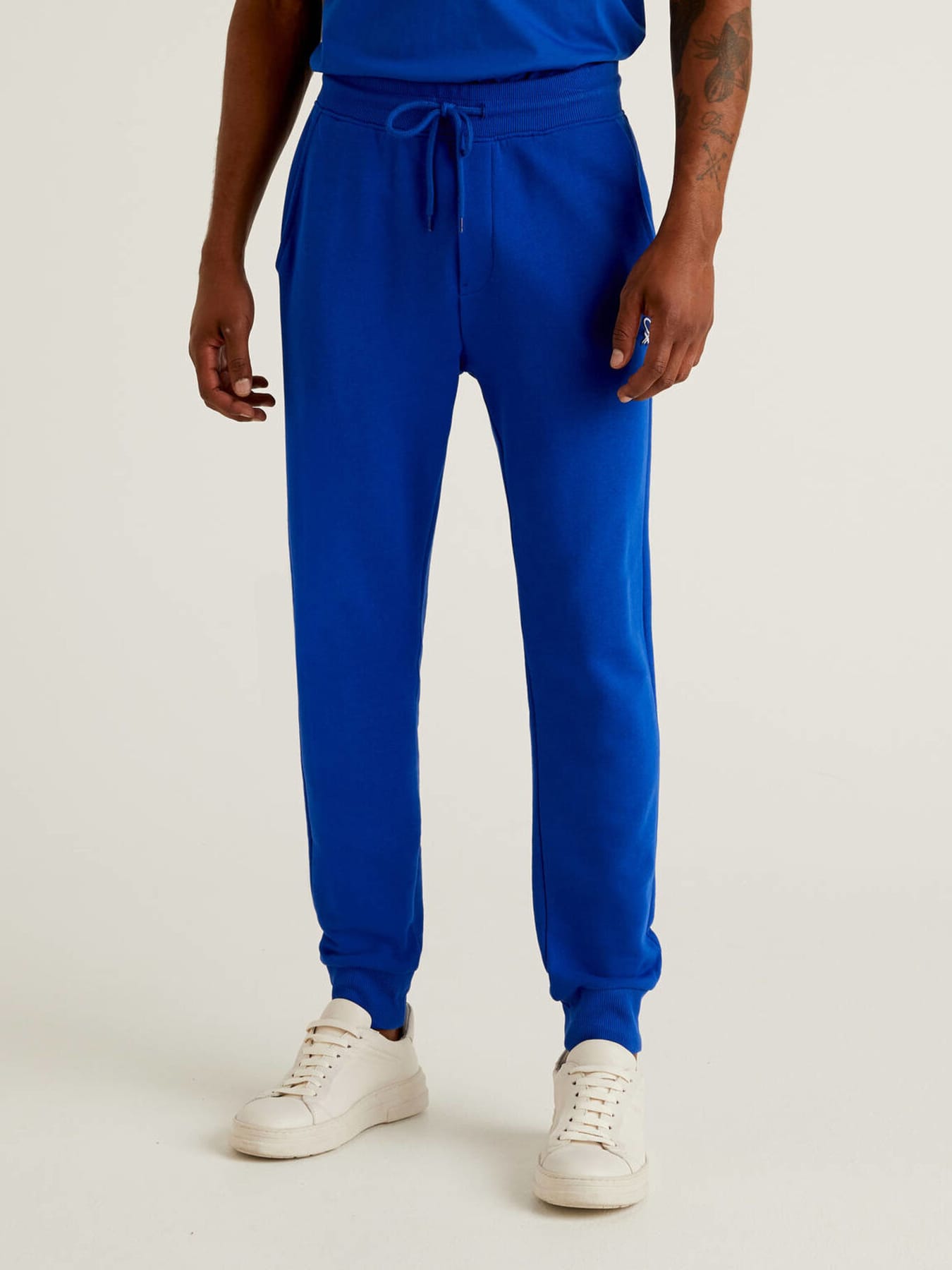 Спортивные штаны United Colors of Benetton 3J68P0503-19R, Спортивные штаны United Colors of Benetton 3J68P0503-19R 2XL
Спортивные штаны United Colors of Benetton 3J68P0503-19R, Спортивные штаны United Colors of Benetton 3J68P0503-19R 2XL