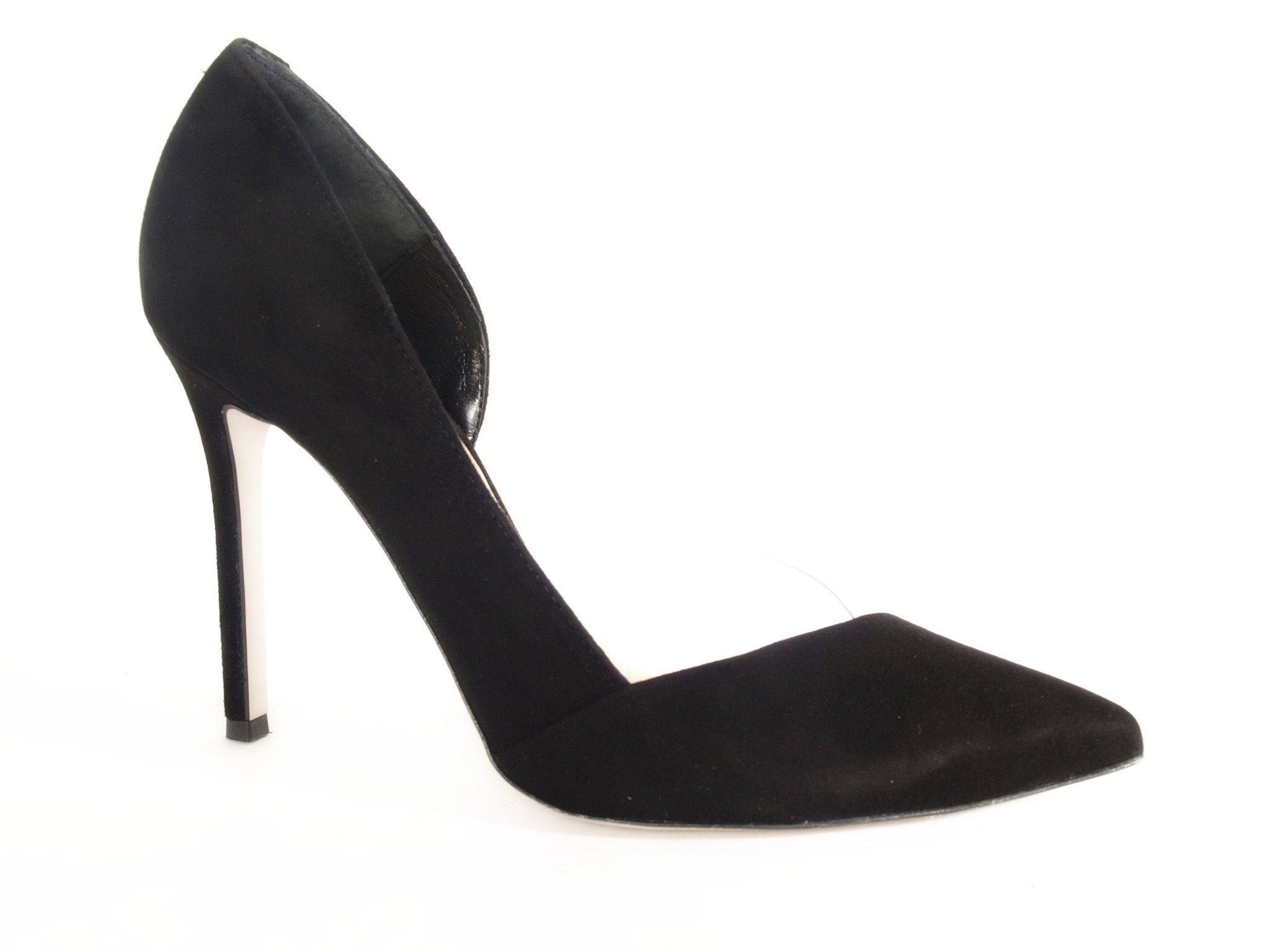 Туфли BRAVOMODA 1796-4 38 Черный
Туфли BRAVOMODA 1796-4 38 Черный