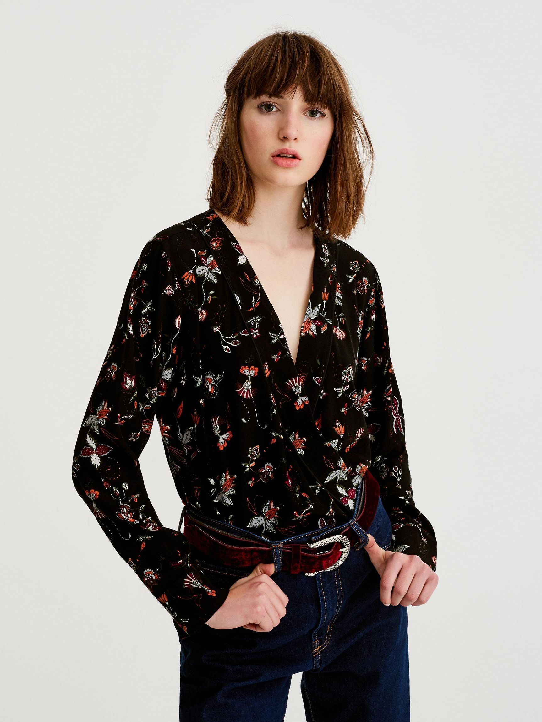Боди-блузка Pull & Bear XAZ180047HZCC Черная с разноцветным, Боди-блузка Pull & Bear XAZ180047HZCC S Черная с разноцветным
Боди-блузка Pull & Bear XAZ180047HZCC Черная с разноцветным, Боди-блузка Pull & Bear XAZ180047HZCC S Черная с разноцветным