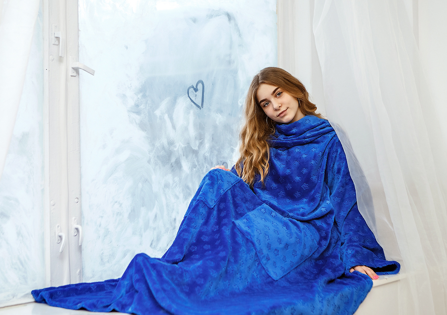 Плед с рукавами и карманами из микрофибры "stars on blue" MyGift Premium, 200х160 см
Плед с рукавами и карманами из микрофибры "stars on blue" MyGift Premium, 200х160 см