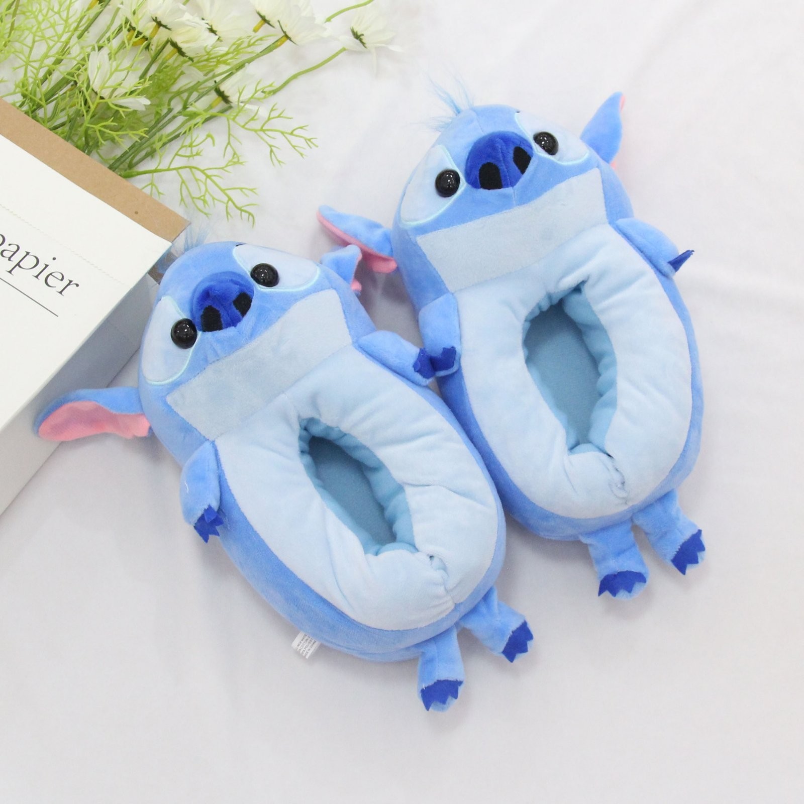 Тапочки кигуруми Стич с лапками игрушки Kigurumi Домашние Комнатные Плюшевые Тканевые Синие 35-43 (3097)
Тапочки кигуруми Стич с лапками игрушки Kigurumi Домашние Комнатные Плюшевые Тканевые Синие 35-43 (3097)