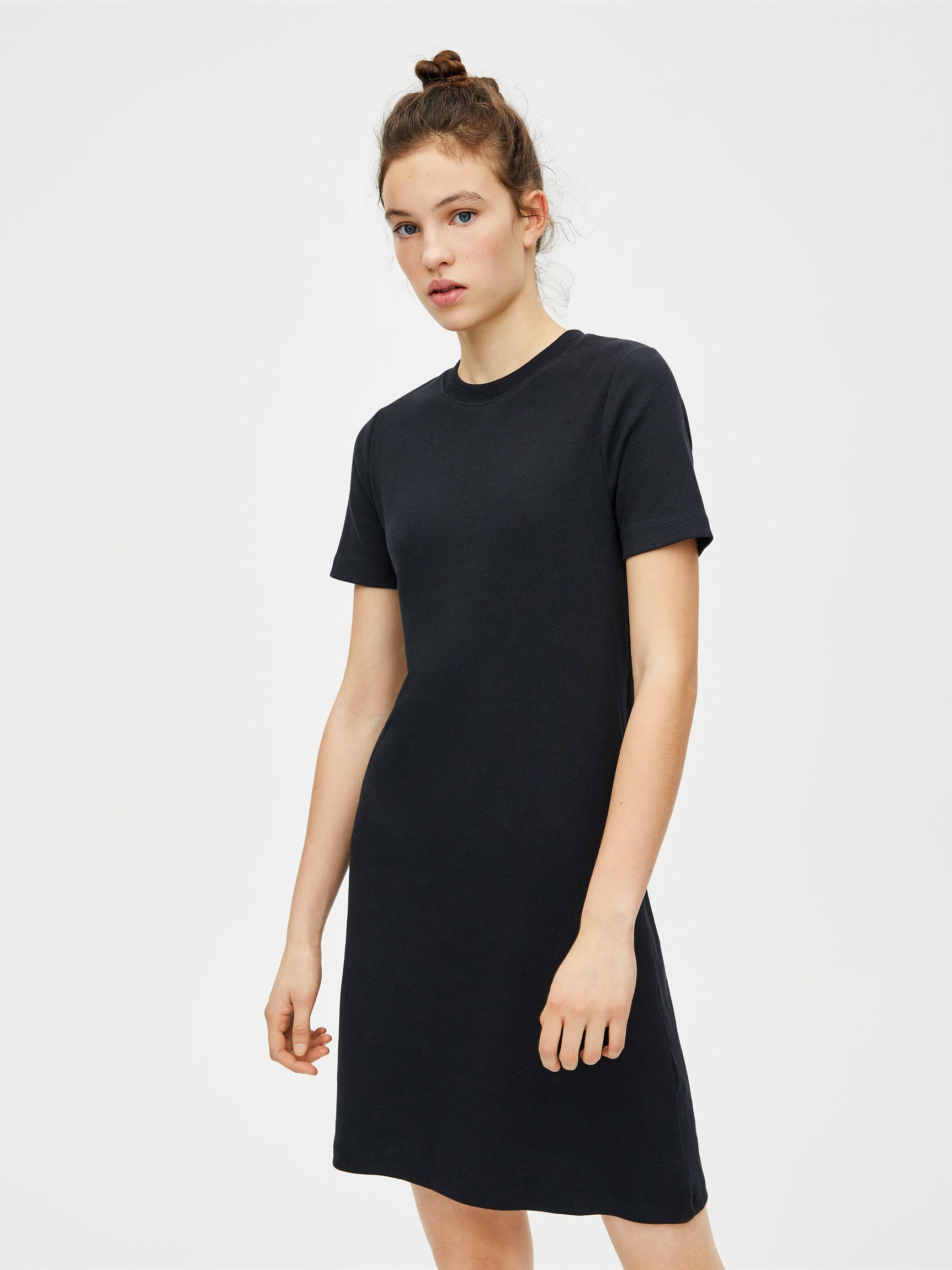 Платье Pull & Bear 5390316800b26 Черное, Платье Pull & Bear 5390316800b26 S Черное
Платье Pull & Bear 5390316800b26 Черное, Платье Pull & Bear 5390316800b26 S Черное
