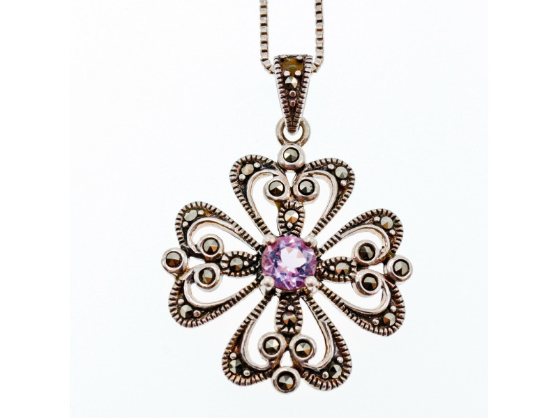 Серебряная цепочка с кулоном фиолетовый Турмалин и черный Нефрит Sky Jewelry 001403
Серебряная цепочка с кулоном фиолетовый Турмалин и черный Нефрит Sky Jewelry 001403
