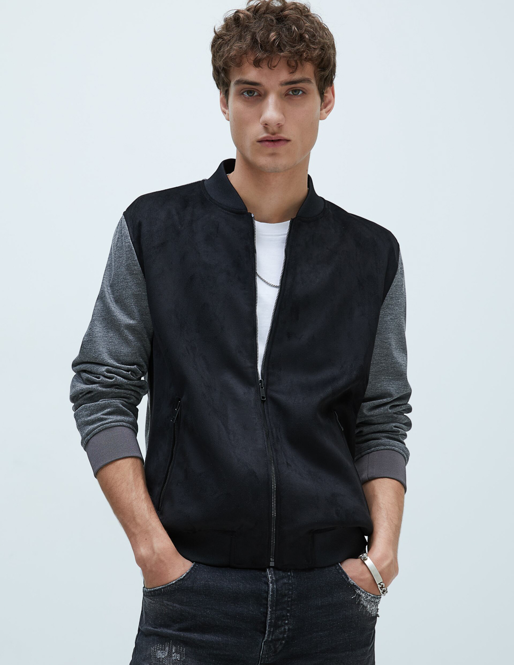 Бомбер Zara М0113685 (0706/438/800) цвет черный-серый, Бомбер Zara М0113685 (0706/438/800) цвет черный-серый L
Бомбер Zara М0113685 (0706/438/800) цвет черный-серый, Бомбер Zara М0113685 (0706/438/800) цвет черный-серый L