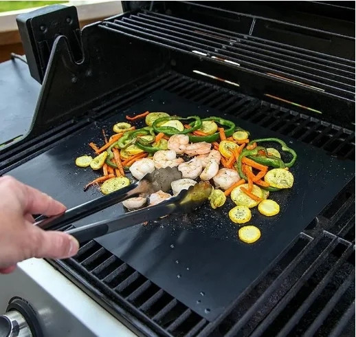 BBQ grill sheet гриль мат портативный антипригарным покрытием 33 Х 40 см для овощей мяса морепродуктов
BBQ grill sheet гриль мат портативный антипригарным покрытием 33 Х 40 см для овощей мяса морепродуктов