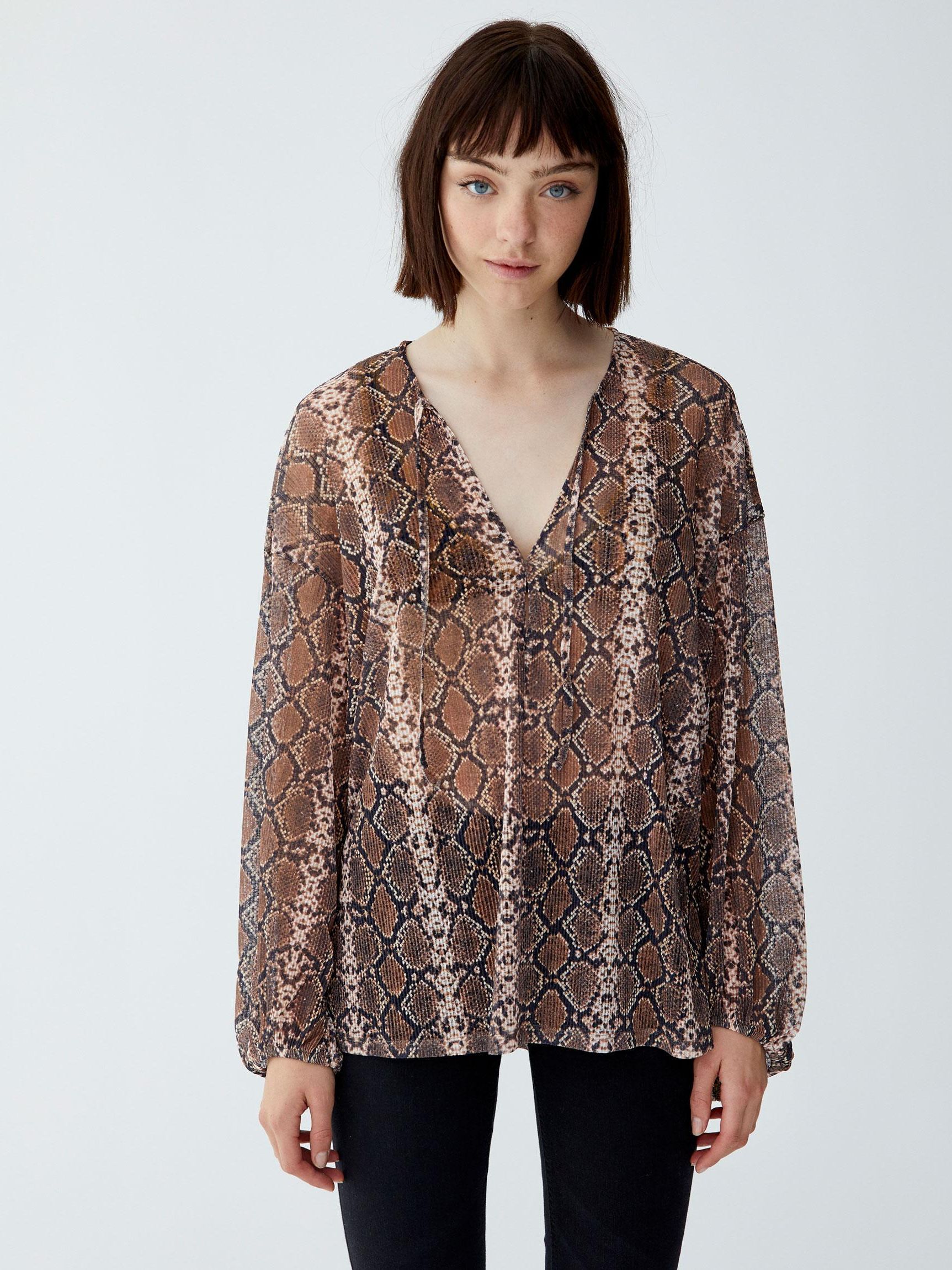 Блузка Pull & Bear XAZ235514UEOB Змеиная, Блузка Pull & Bear XAZ235514UEOB L Змеиная
Блузка Pull & Bear XAZ235514UEOB Змеиная, Блузка Pull & Bear XAZ235514UEOB L Змеиная
