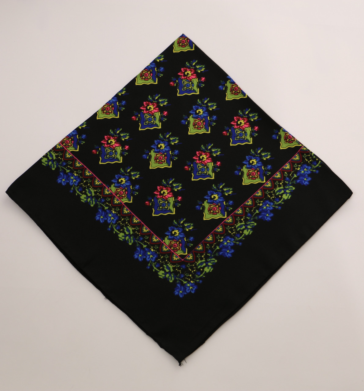 Хустка вовняна 80х80 вт/1 
Хустка вовняна 80х80 вт/1