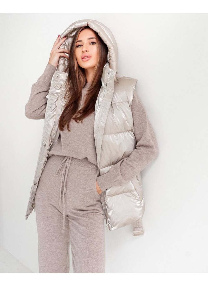 Жилет женской со съёмным капюшоном перламутровый Modern Boutique бежевый, M ЖИ003/3
Жилет женской со съёмным капюшоном перламутровый Modern Boutique бежевый, M ЖИ003/3