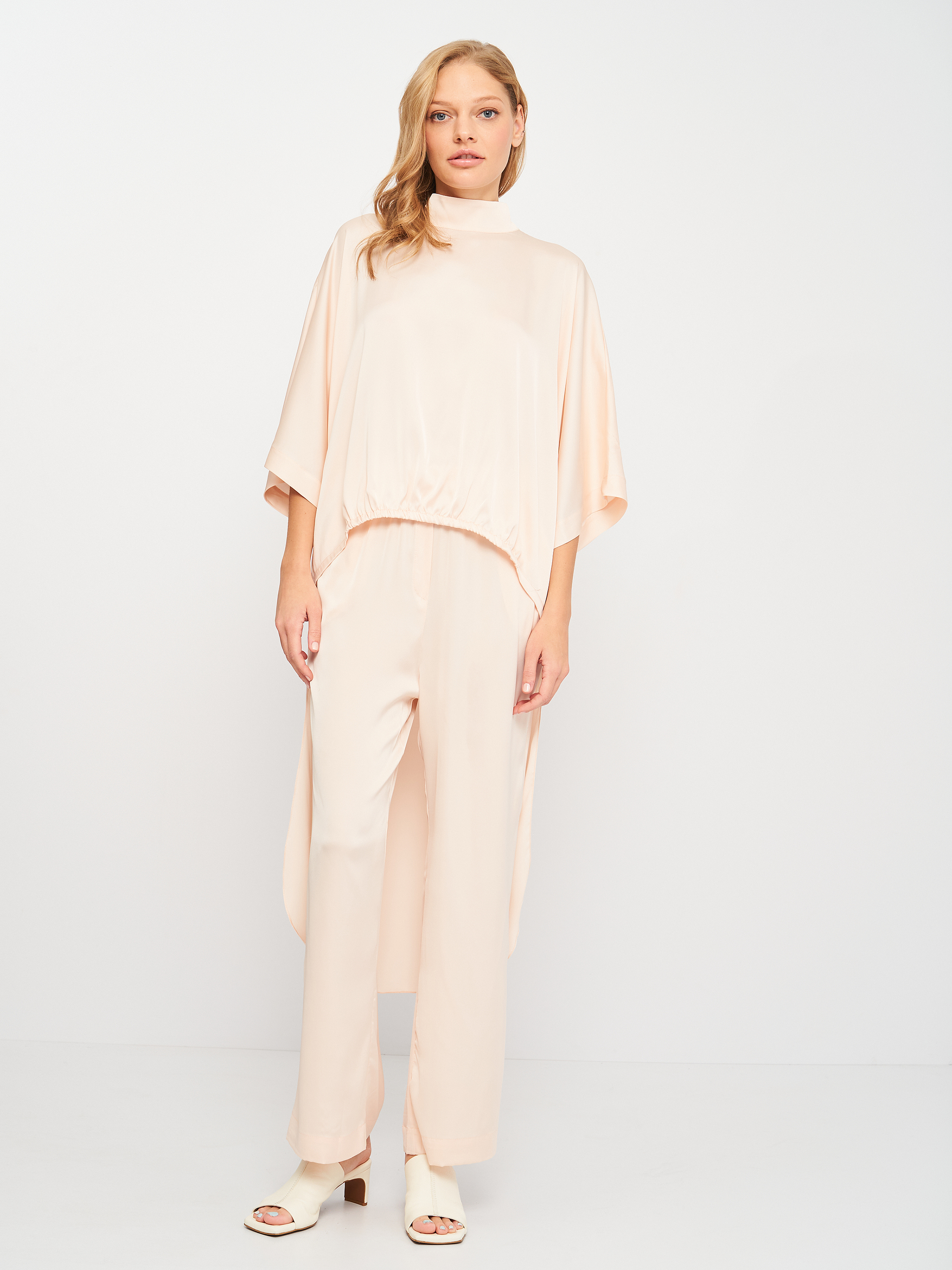 Туника AREFEVA 7166 - (48-50) Бежевая с розовым, Туника AREFEVA 7166 L-XL (48-50) Бежевая с розовым
Туника AREFEVA 7166 - (48-50) Бежевая с розовым, Туника AREFEVA 7166 L-XL (48-50) Бежевая с розовым