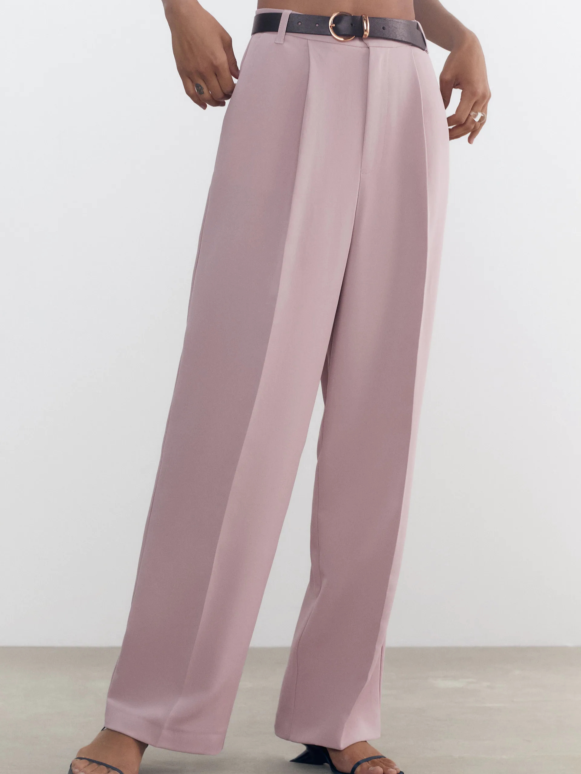 Брюки Zara 7385/169/687 S Пудра
Брюки Zara 7385/169/687 S Пудра