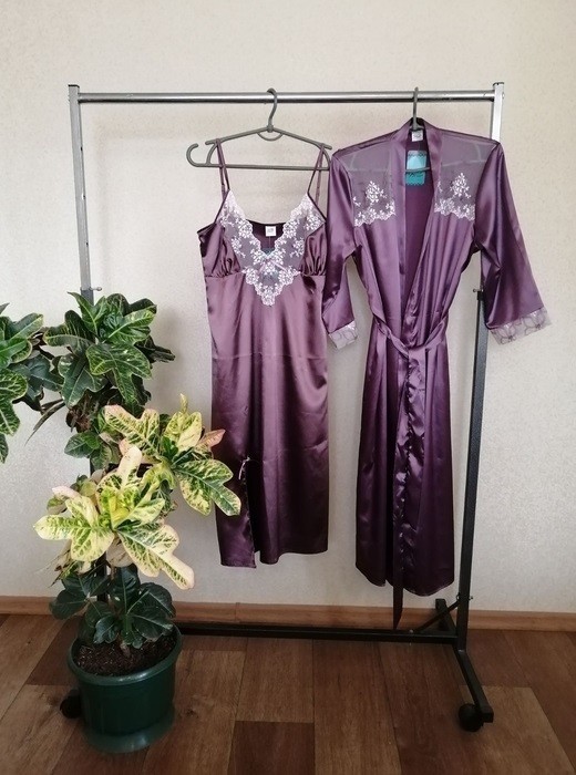 Шелковый Комплект Халат и Сорочка FLEUR Lingerie Халат и Ночная Рубашка 38 () (P 392112, Шелковый Комплект Халат и Сорочка FLEUR Lingerie Халат и Ночная Рубашка 38 (M) (P 392112)
Шелковый Комплект Халат и Сорочка FLEUR Lingerie Халат и Ночная Рубашка 38 () (P 392112, Шелковый Комплект Халат и Сорочка FLEUR Lingerie Халат и Ночная Рубашка 38 (M) (P 392112)