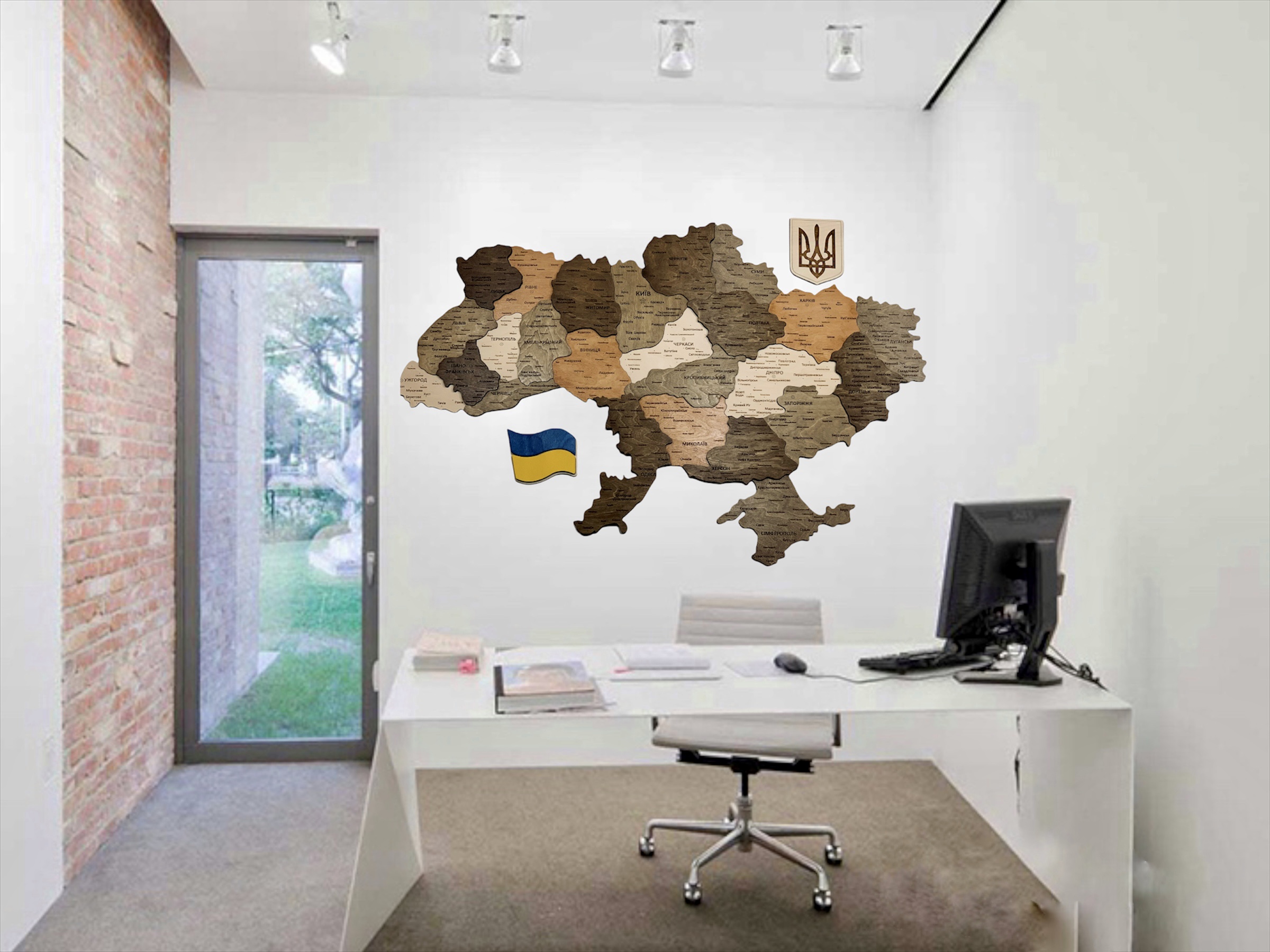 Деревянная настенная карта Украины 290 x 190 см 3D от Primax-art, политическая, с гербом и флагом
Деревянная настенная карта Украины 290 x 190 см 3D от Primax-art, политическая, с гербом и флагом