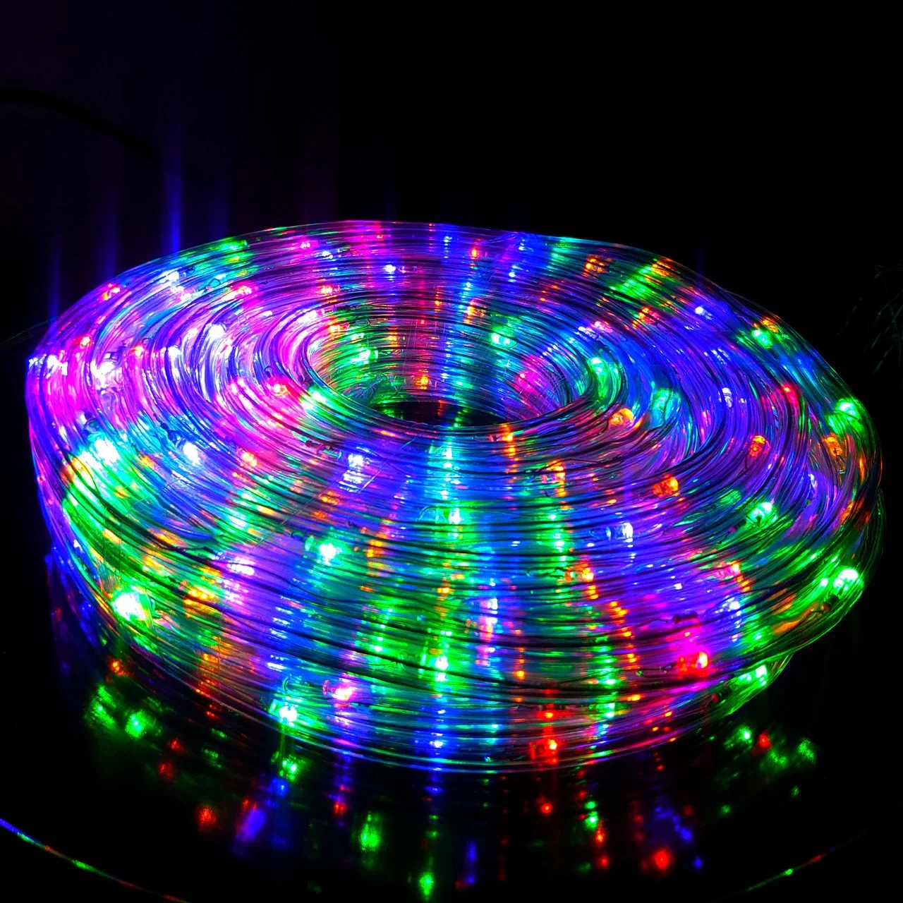 Светодиодная уличная гирлянда лента дюралайт 10 м 360 LED с переходником разноцветная
Светодиодная уличная гирлянда лента дюралайт 10 м 360 LED с переходником разноцветная