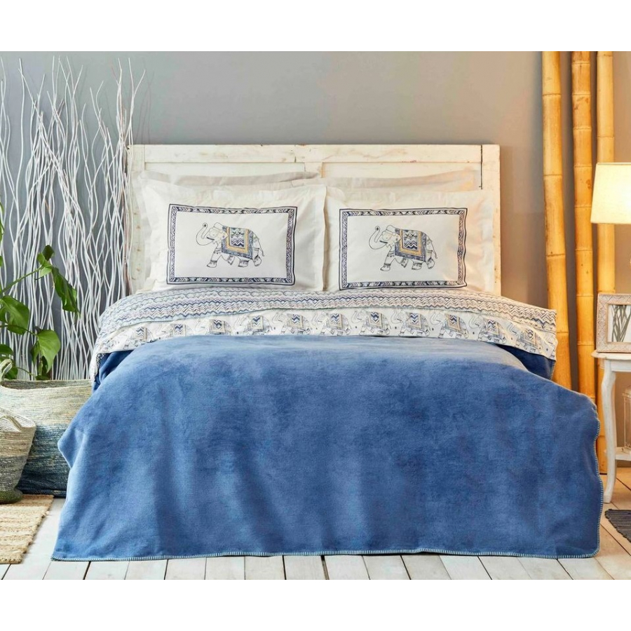 Набор постельное белье с пледом Karaca Home Aleka indigo Евро (с пледом 200х220 см) турция, хлопок
Набор постельное белье с пледом Karaca Home Aleka indigo Евро (с пледом 200х220 см) турция, хлопок