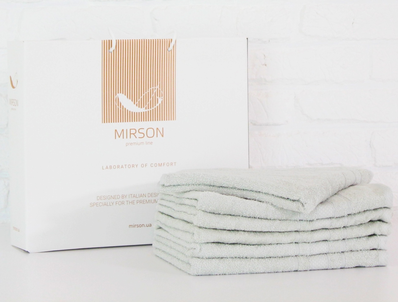 Набор полотенец MirSon 5078 Elite SoftNes Menthol 50x90 см - 6 шт Ментоловый италия, махра
Набор полотенец MirSon 5078 Elite SoftNes Menthol 50x90 см - 6 шт Ментоловый италия, махра