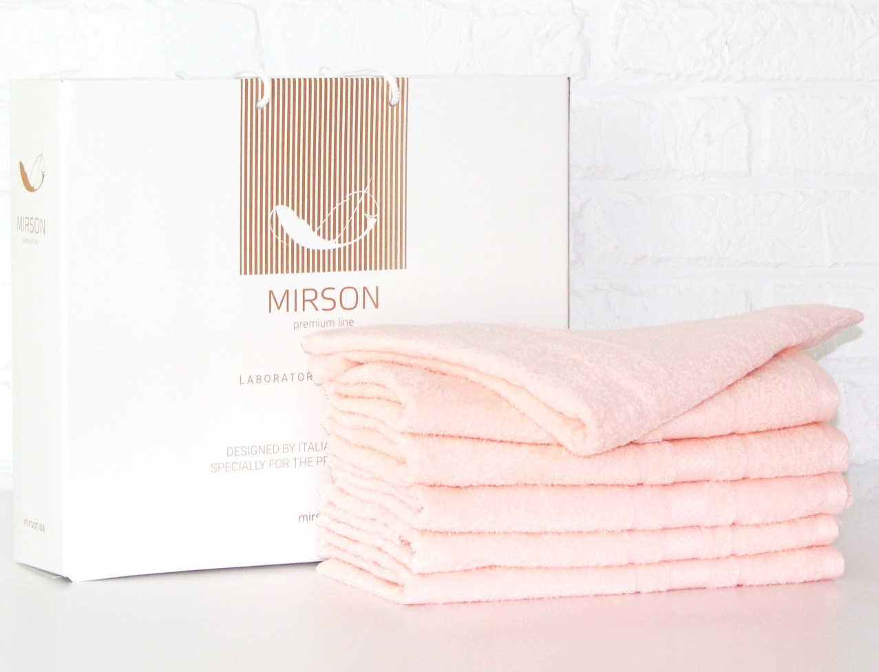 Набор полотенец MirSon 5080 Elite SoftNes Peach 70x140 см - 6 шт Персиковый италия, махра
Набор полотенец MirSon 5080 Elite SoftNes Peach 70x140 см - 6 шт Персиковый италия, махра