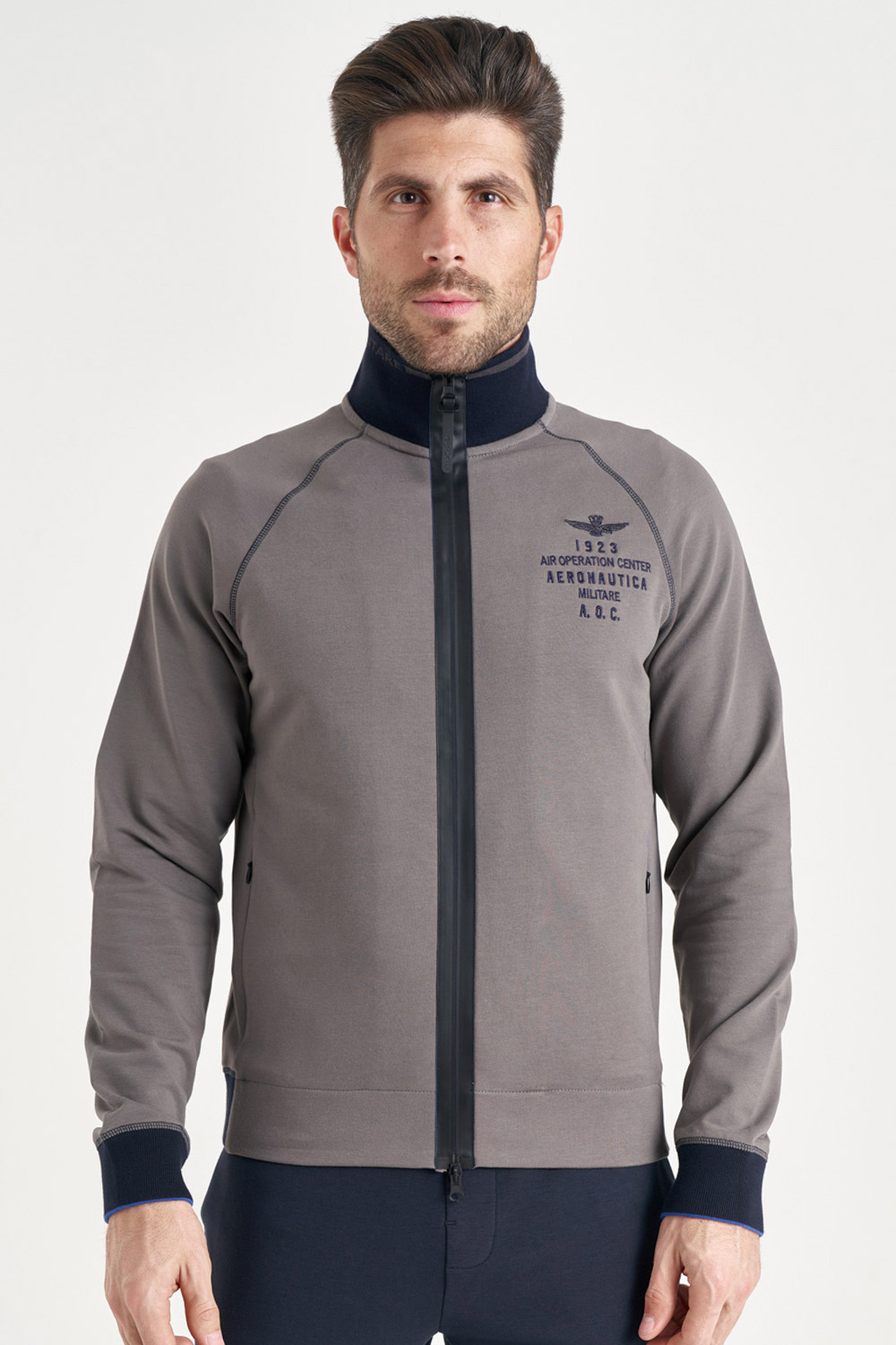 Серая мужская кофта A.O.C. Aeronautica Militare 4434, Серая мужская кофта A.O.C. Aeronautica Militare 4434 M
Серая мужская кофта A.O.C. Aeronautica Militare 4434, Серая мужская кофта A.O.C. Aeronautica Militare 4434 M