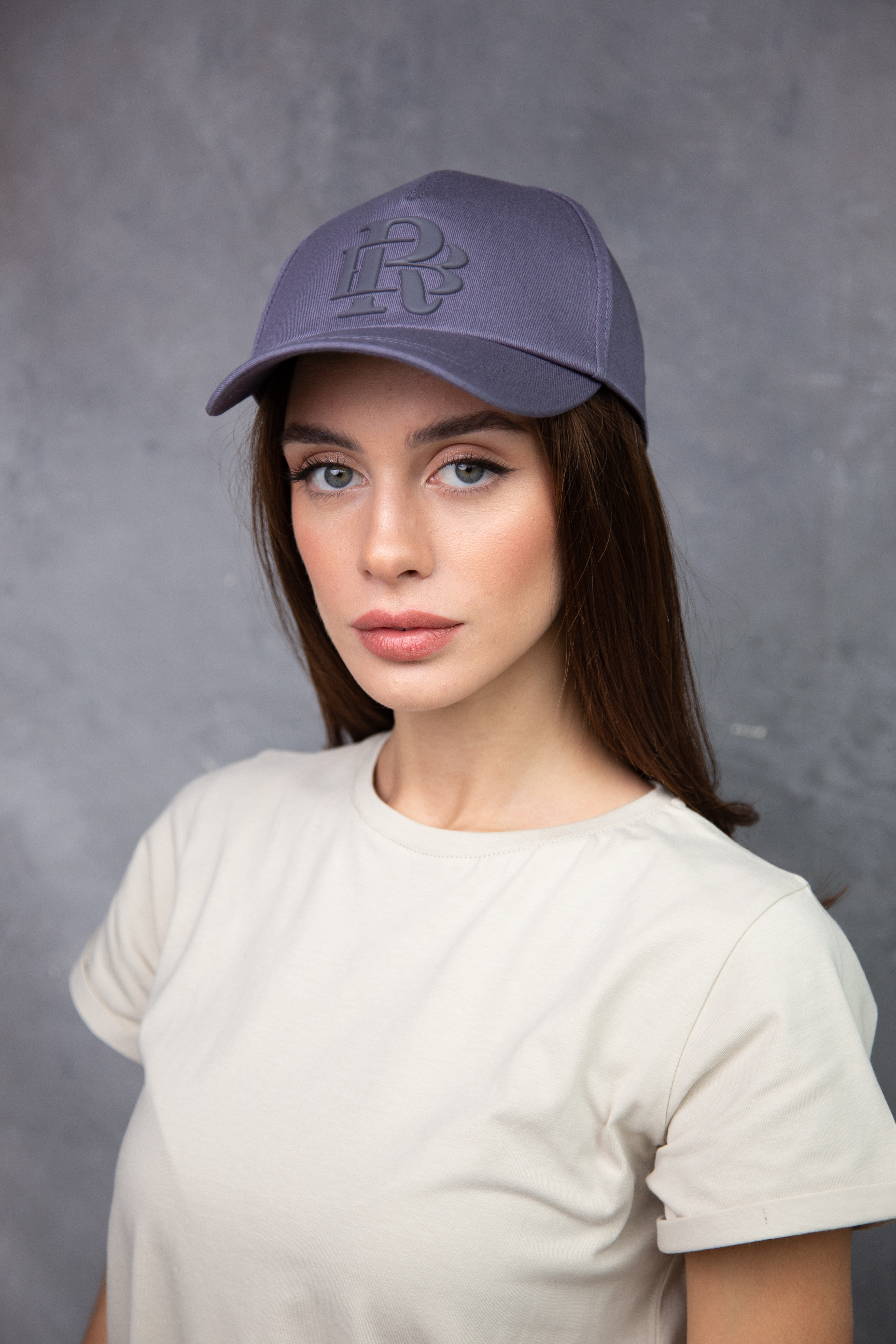 Бейсболка FAMO BK-1374 Сірий One size (BK-1374, Бейсболка FAMO BK-1374 Сірий one size One size (BK-1374)
Бейсболка FAMO BK-1374 Сірий One size (BK-1374, Бейсболка FAMO BK-1374 Сірий one size One size (BK-1374)
