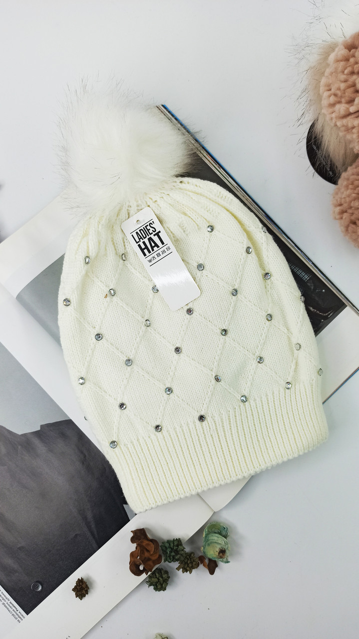 Шапка женская Ladies Hat с стразамии "ромб" Германия молочная, Шапка женская Ladies Hat с стразамии "ромб" Германия One Size молочная
Шапка женская Ladies Hat с стразамии "ромб" Германия молочная, Шапка женская Ladies Hat с стразамии "ромб" Германия One Size молочная