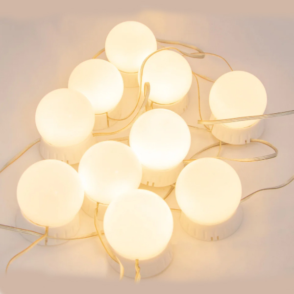 Led подсветка для зеркала Mirror Led Lights лампочки для зеркала с регулировкой яркости и пультом 3 режима 10 ламп Белый
Led подсветка для зеркала Mirror Led Lights лампочки для зеркала с регулировкой яркости и пультом 3 режима 10 ламп Белый