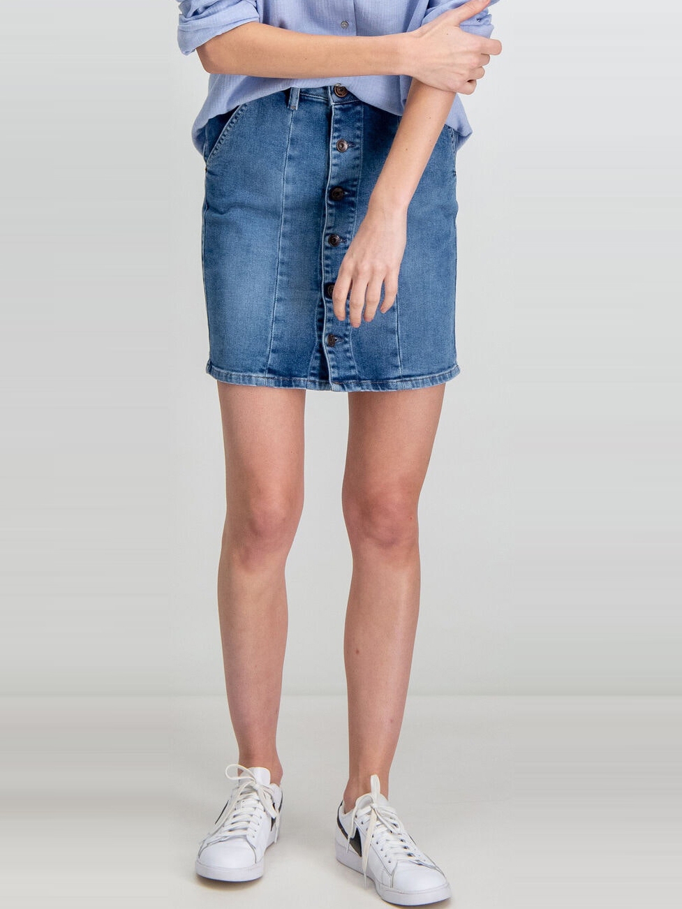 Джинсовая юбка Garcia Jeans C90122/2726 Синяя, Джинсовая юбка Garcia Jeans C90122/2726 XS Синяя
Джинсовая юбка Garcia Jeans C90122/2726 Синяя, Джинсовая юбка Garcia Jeans C90122/2726 XS Синяя