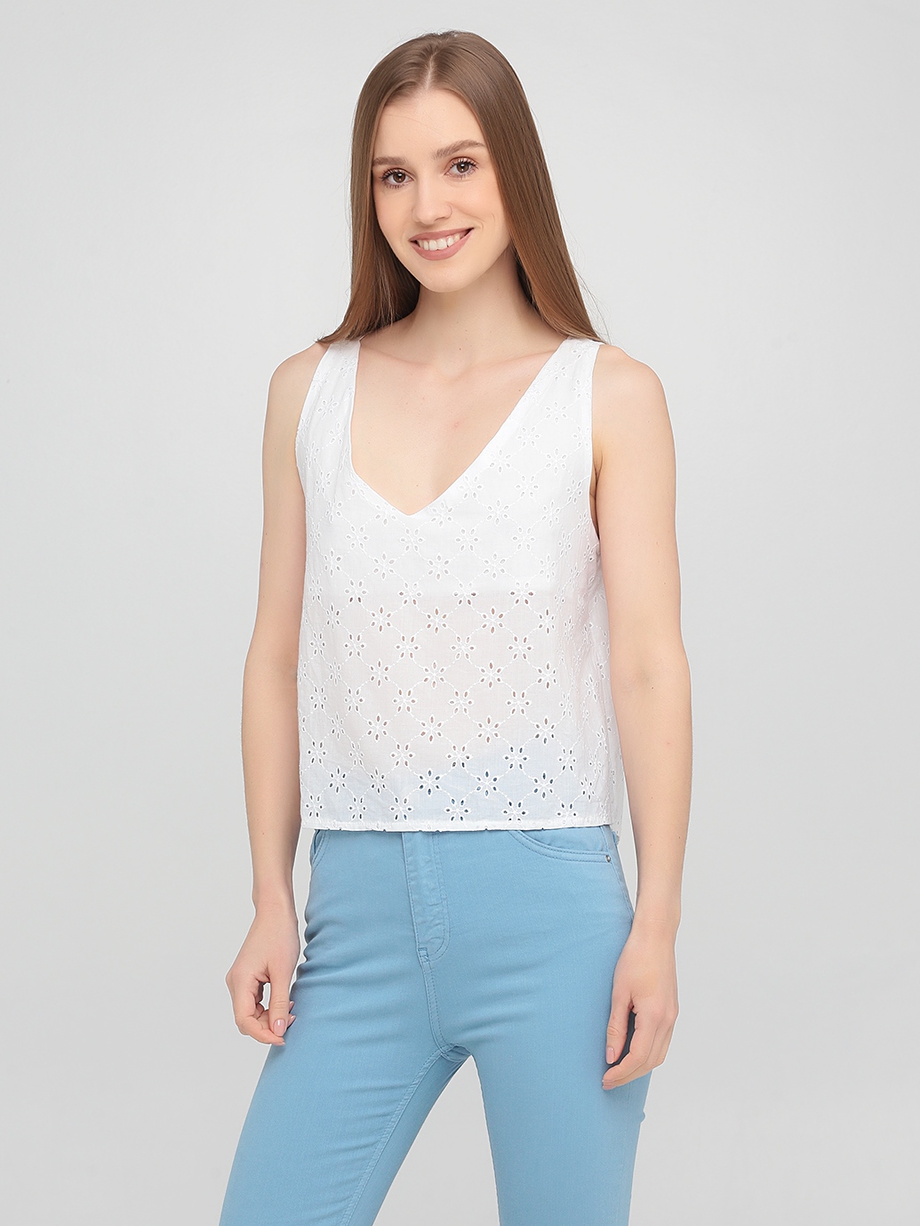 Топ белый с открытой спиной BEBE PLUS 23893 Белый, Топ белый с открытой спиной BEBE PLUS 23893 S Белый
Топ белый с открытой спиной BEBE PLUS 23893 Белый, Топ белый с открытой спиной BEBE PLUS 23893 S Белый