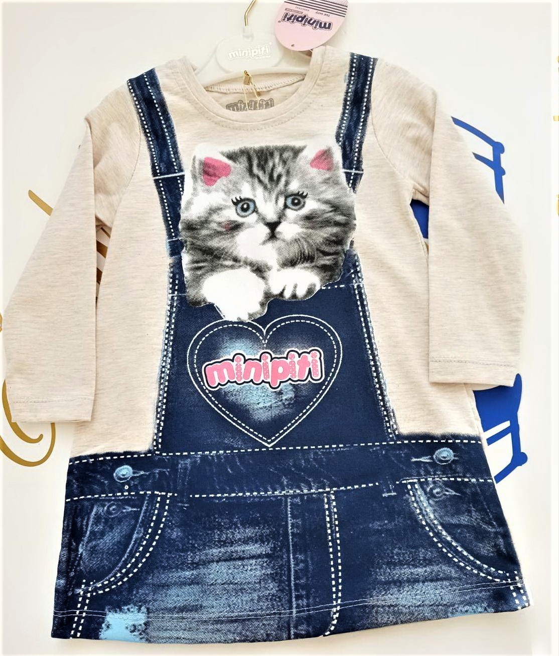 Детское платье для девочки Котенок Minipiti джинс-беж 92 см 2 года
Детское платье для девочки Котенок Minipiti джинс-беж 92 см 2 года