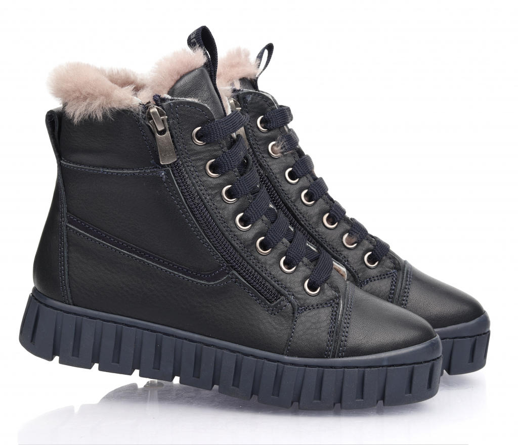 Ботинки зимние TOPITOP 829 для мальчиков синие. Размер 31 
Ботинки зимние TOPITOP 829 для мальчиков синие. Размер 31