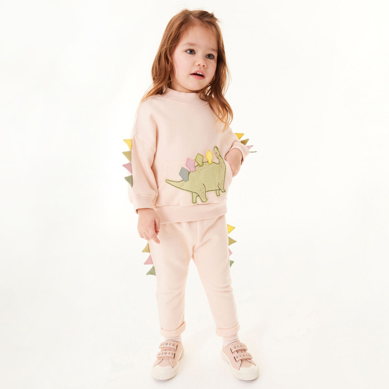 Костюм для девочки 2 в 1 с изображением динозавра персиковый Dino Berni Kids (130) Персиковый
Костюм для девочки 2 в 1 с изображением динозавра персиковый Dino Berni Kids (130) Персиковый