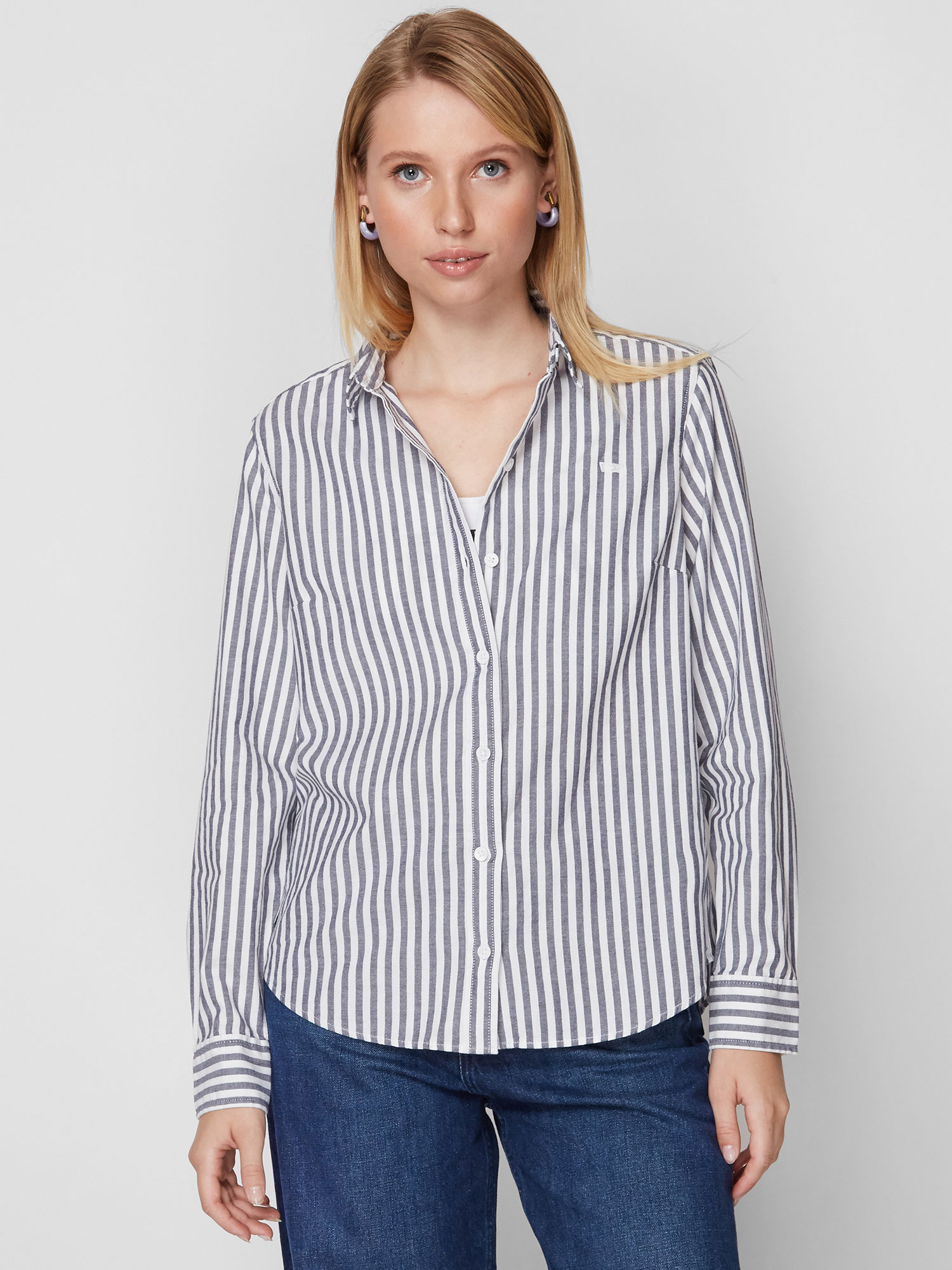 Рубашка Levi's The Classic Bw Shirt Sara Stripe 34574-0005, Рубашка Levi's The Classic Bw Shirt Sara Stripe 34574-0005 L
Рубашка Levi's The Classic Bw Shirt Sara Stripe 34574-0005, Рубашка Levi's The Classic Bw Shirt Sara Stripe 34574-0005 L