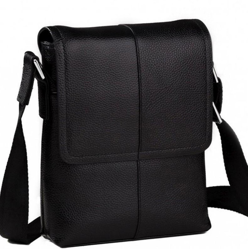 Мужская кожаная сумка месенджер через плечо Tiding Bag Черный 19 х 23 х 9 см M1554A
Мужская кожаная сумка месенджер через плечо Tiding Bag Черный 19 х 23 х 9 см M1554A