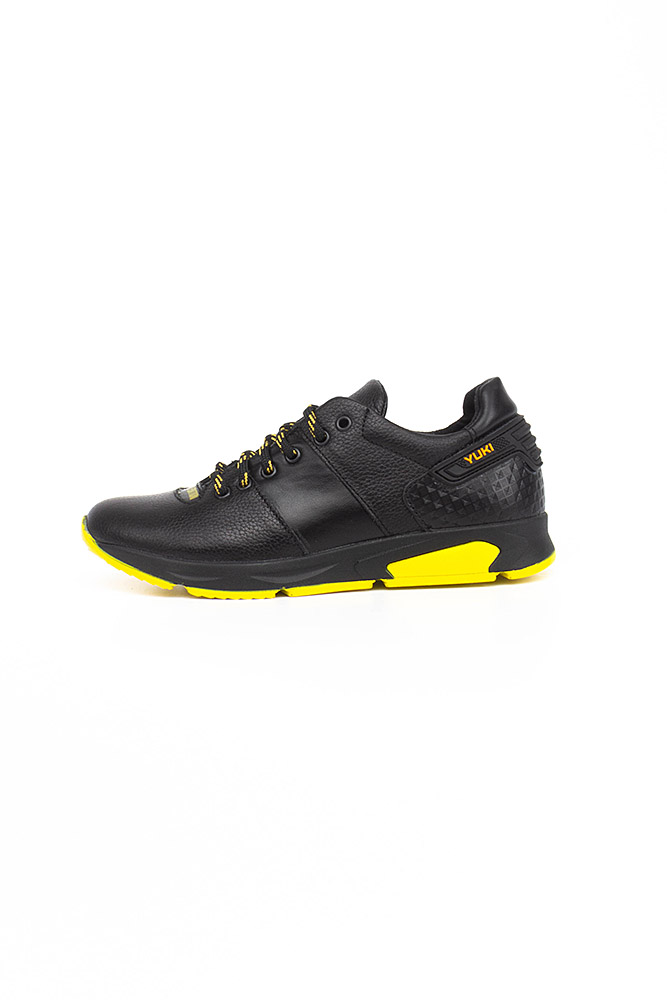 Кросівки на хлопчика Yuki 38 чорний (SKT000564257)
Кросівки на хлопчика Yuki 38 чорний (SKT000564257)