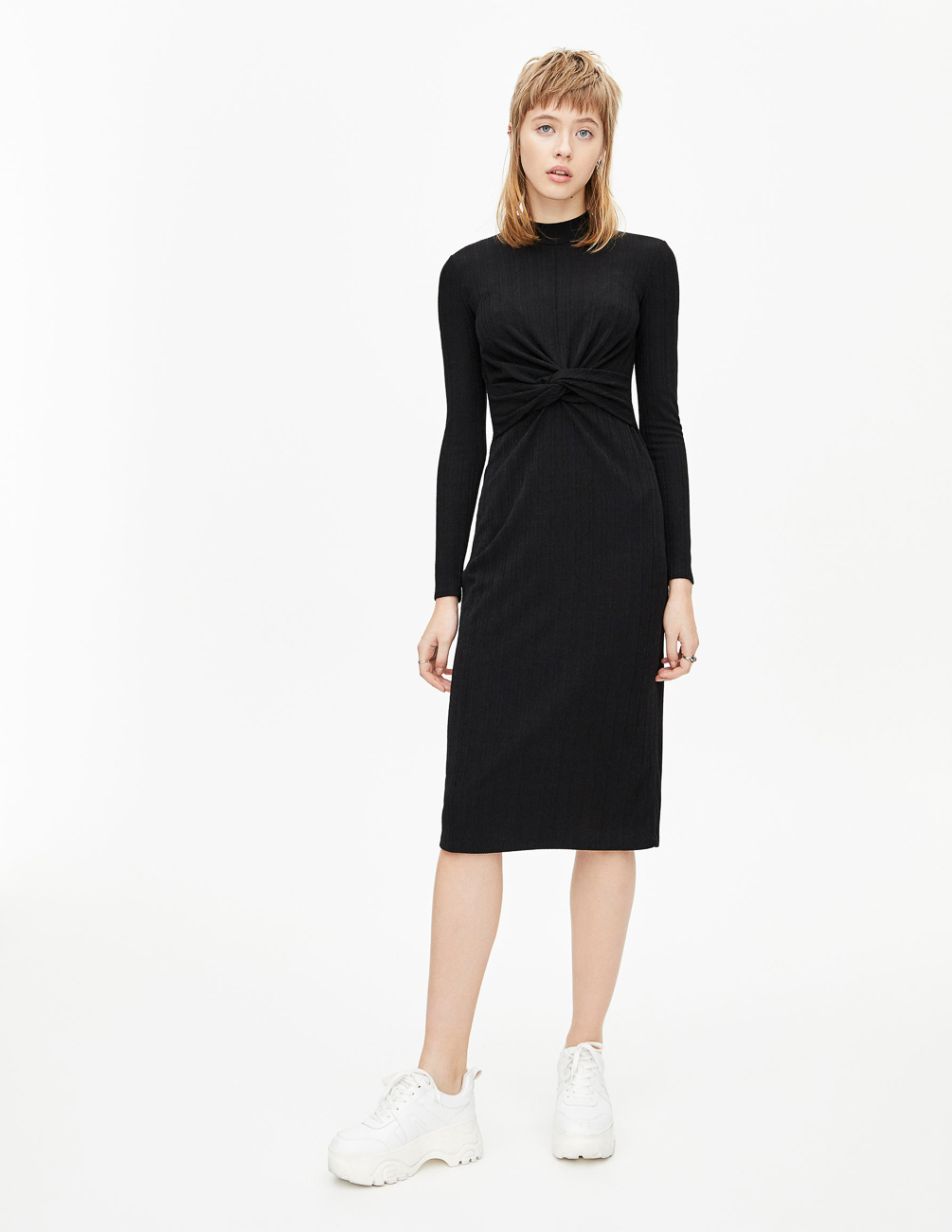 Платье PULL & BEAR Ж1078021 (5390/335/800) цвет черный, Платье PULL & BEAR Ж1078021 (5390/335/800) цвет черный XS
Платье PULL & BEAR Ж1078021 (5390/335/800) цвет черный, Платье PULL & BEAR Ж1078021 (5390/335/800) цвет черный XS