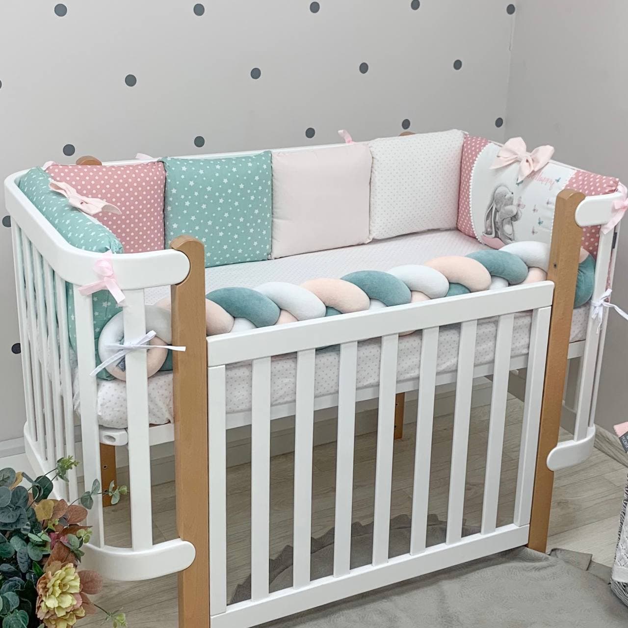 Бортики детскую кроватку Akvarel зайка с бабочкой
Бортики детскую кроватку Akvarel зайка с бабочкой