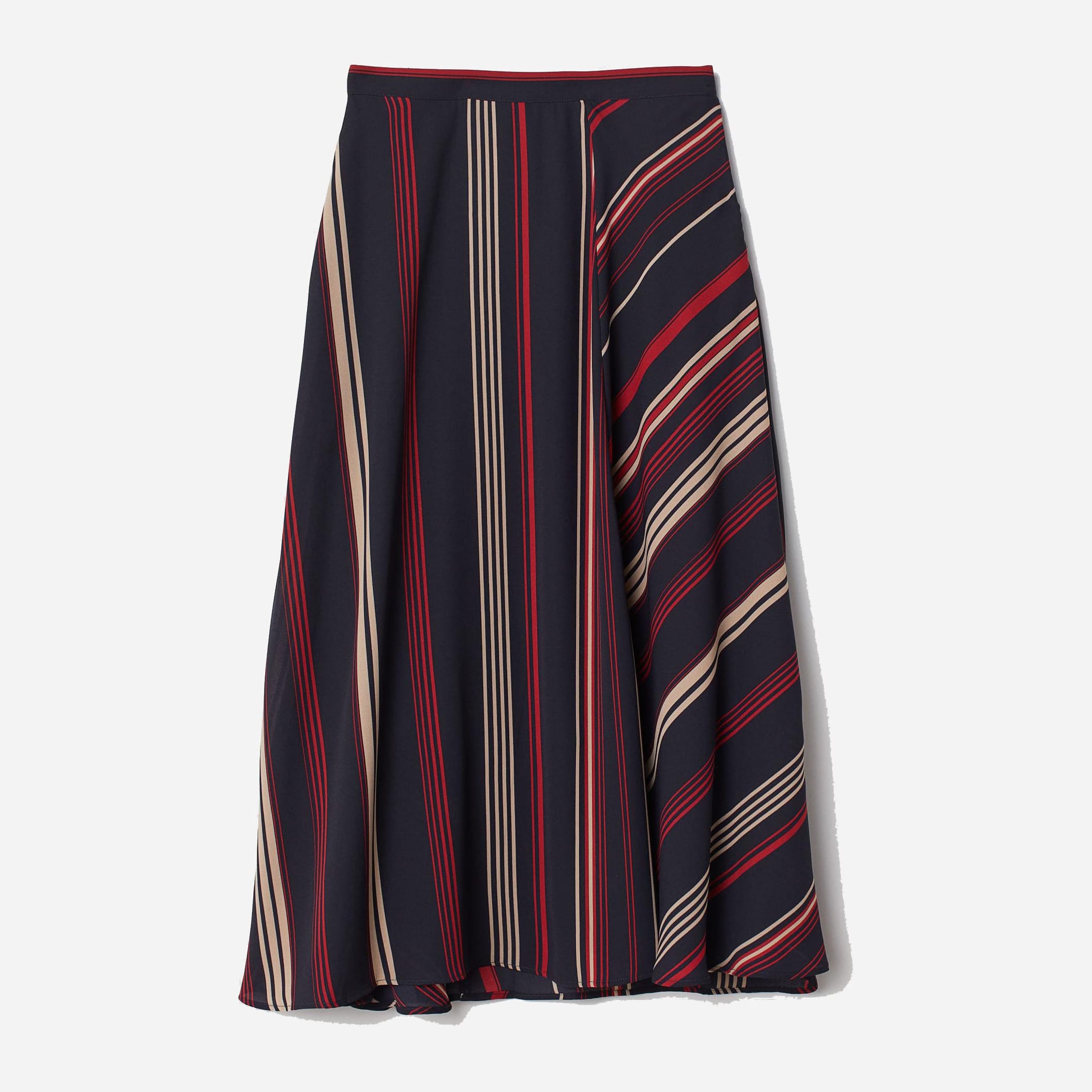Юбка H&M XAZ145685LUPA Темно-синяя с красным, Юбка H&M XAZ145685LUPA 34 Темно-синяя с красным
Юбка H&M XAZ145685LUPA Темно-синяя с красным, Юбка H&M XAZ145685LUPA 34 Темно-синяя с красным